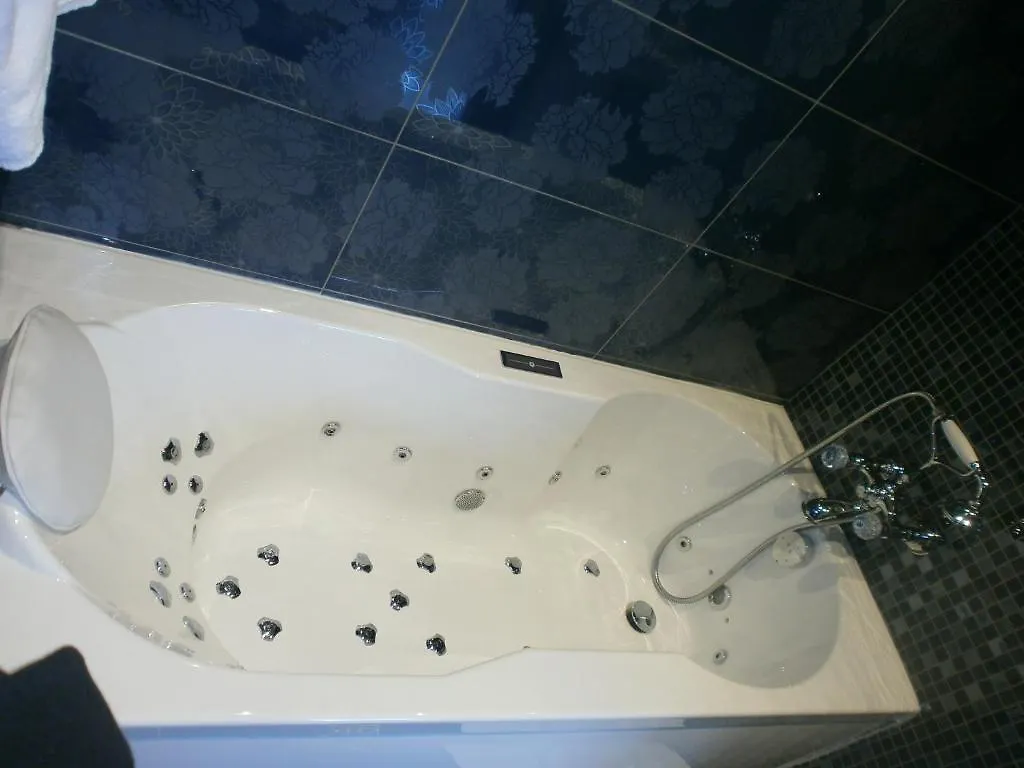 Hotel Le Meurice Nice 3*,  France