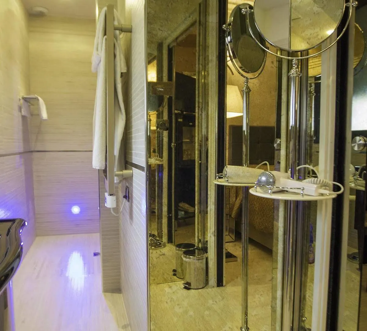 ***  Hotel Le Meurice Nizza Francia